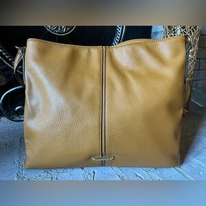 Anne Klein 🍒 Gold Three-Compartment Shoulder Bag